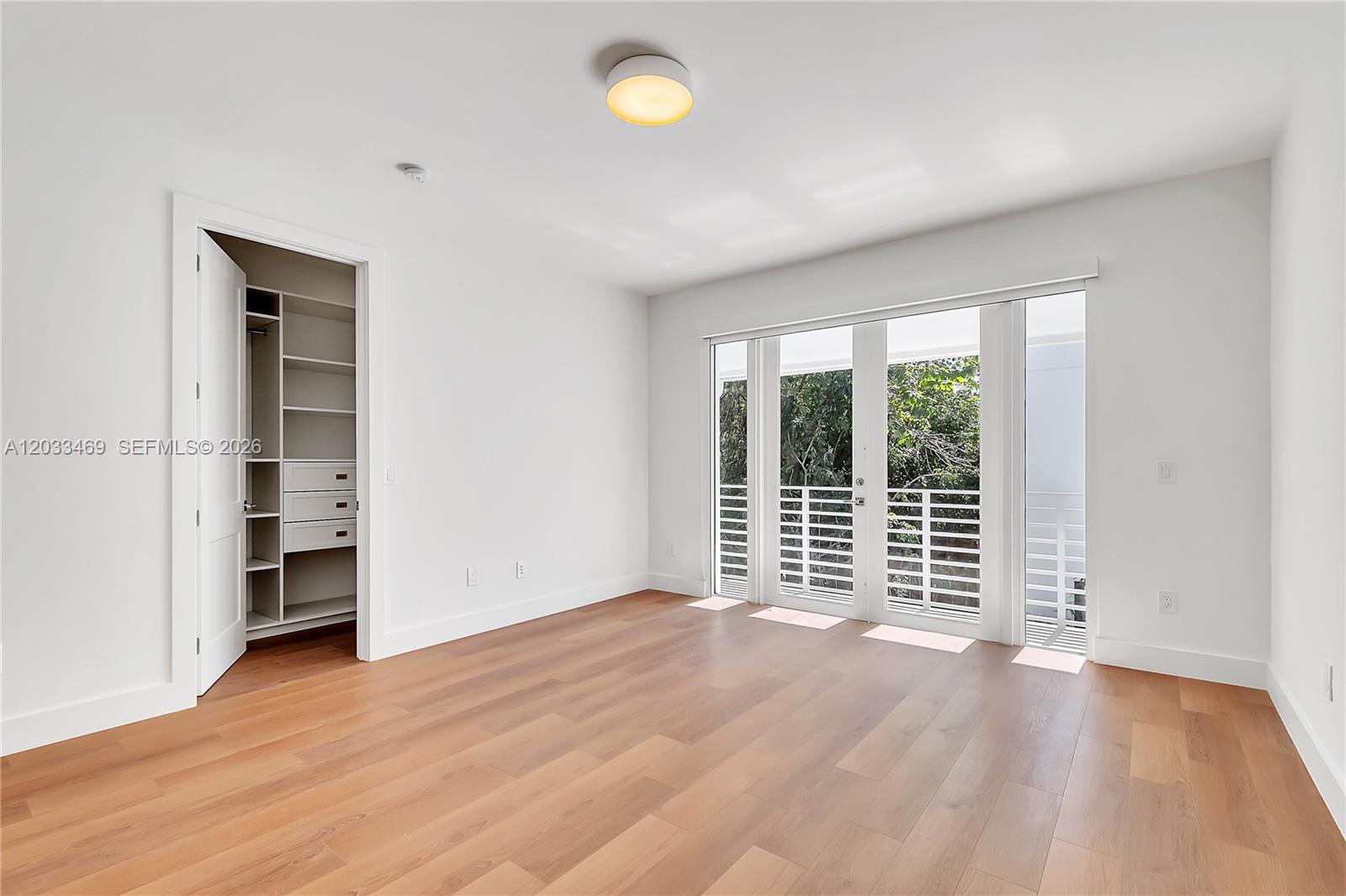 PERRY-FROW - Residential Lease
