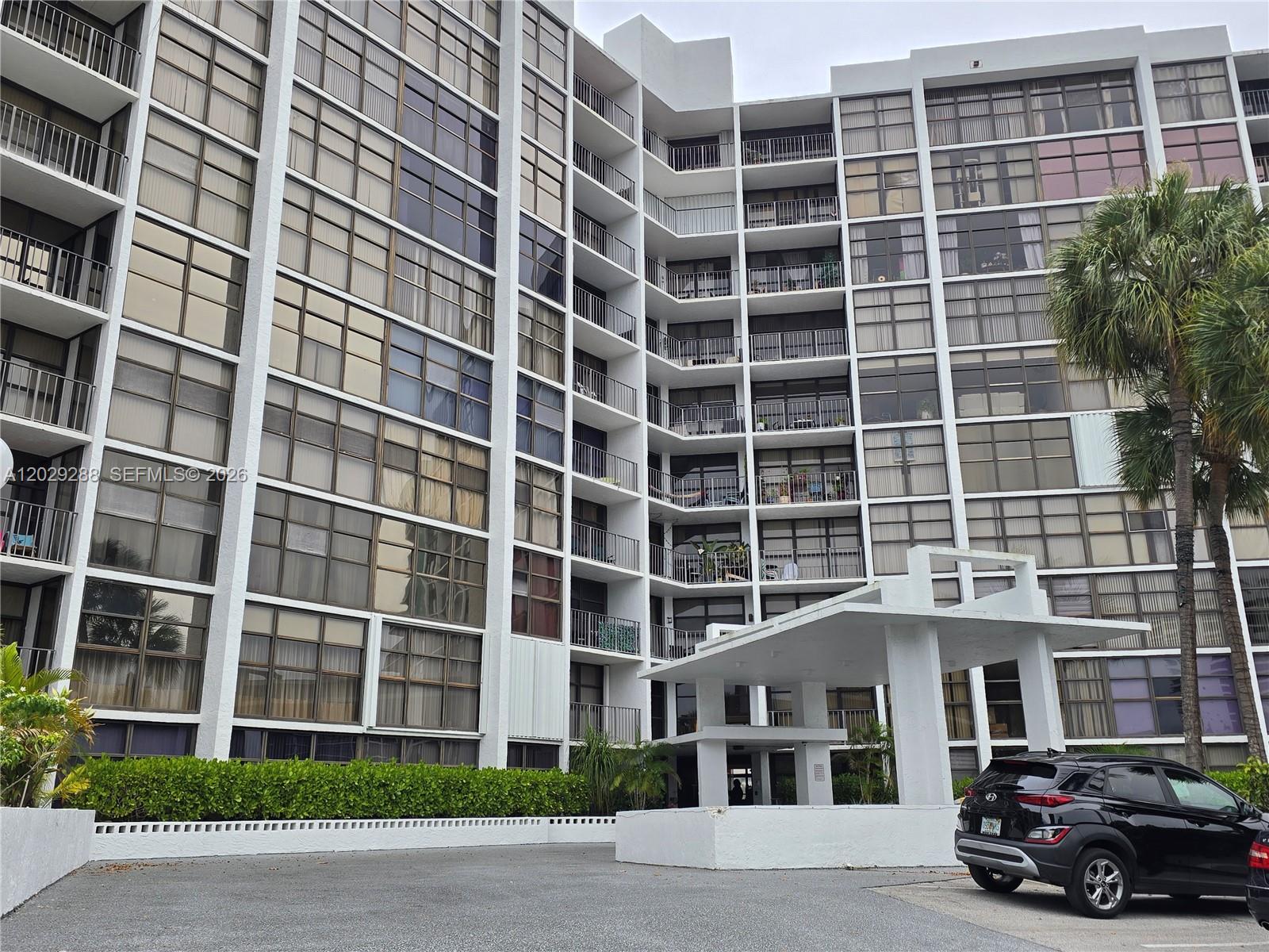 TOWERS OF OCEANVIEW EAST - Residential