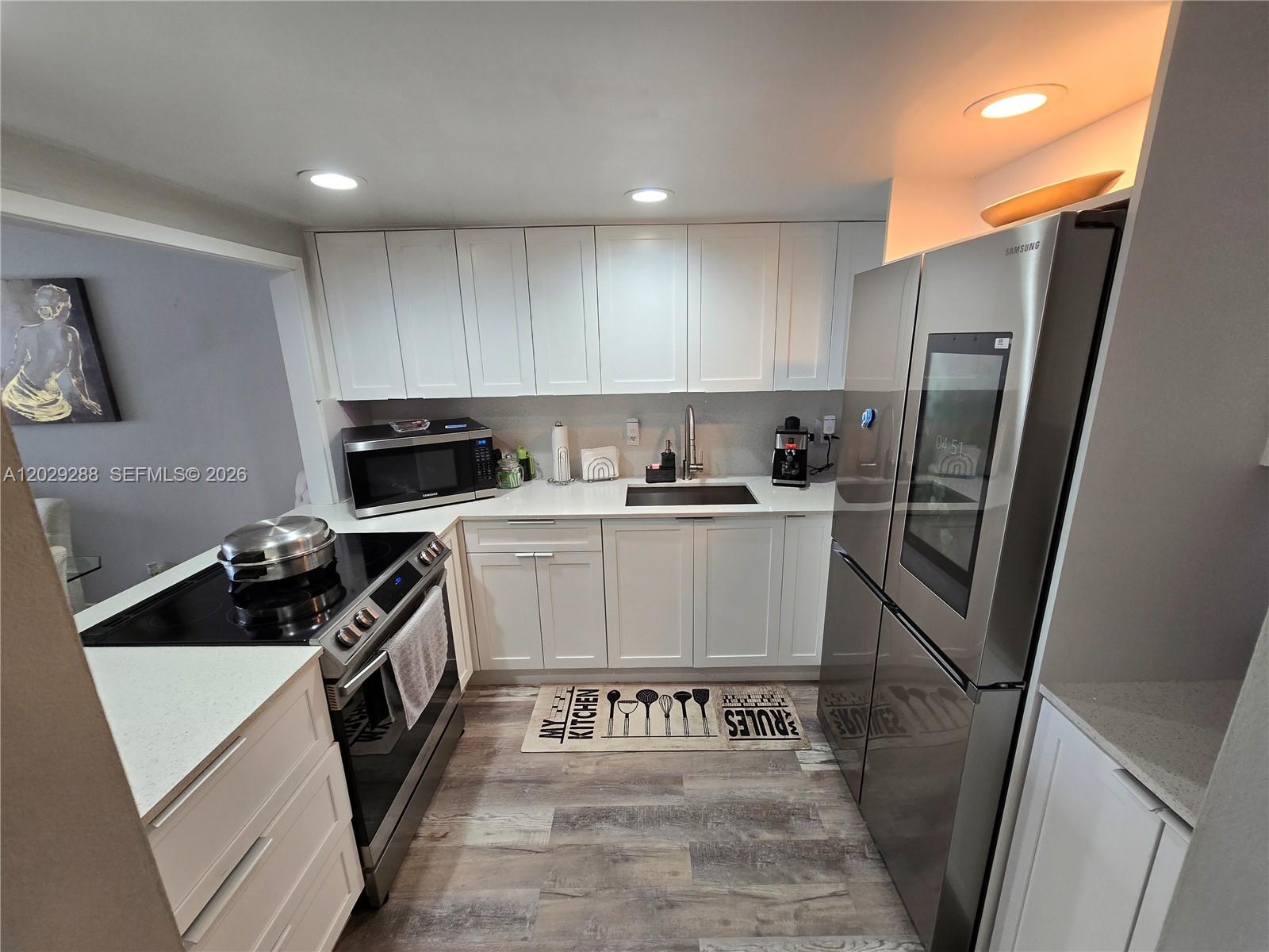 TOWERS OF OCEANVIEW EAST - Residential