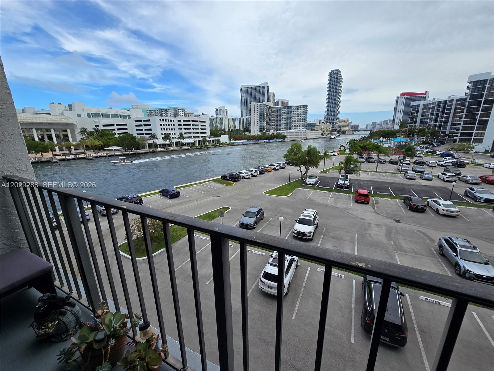TOWERS OF OCEANVIEW EAST - Residential