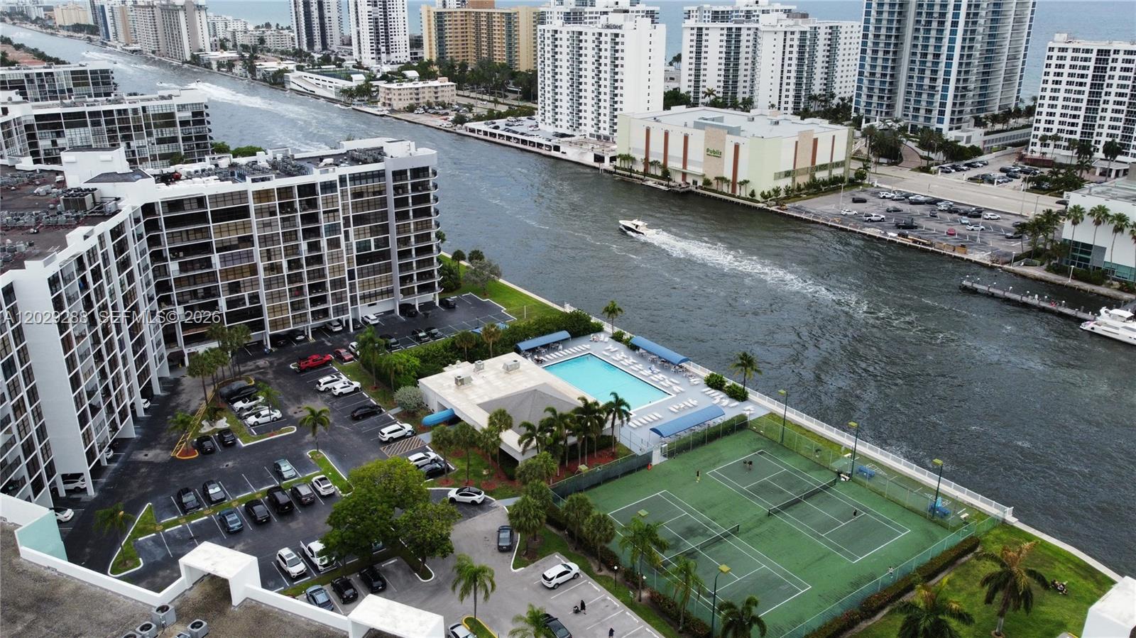 TOWERS OF OCEANVIEW EAST - Residential