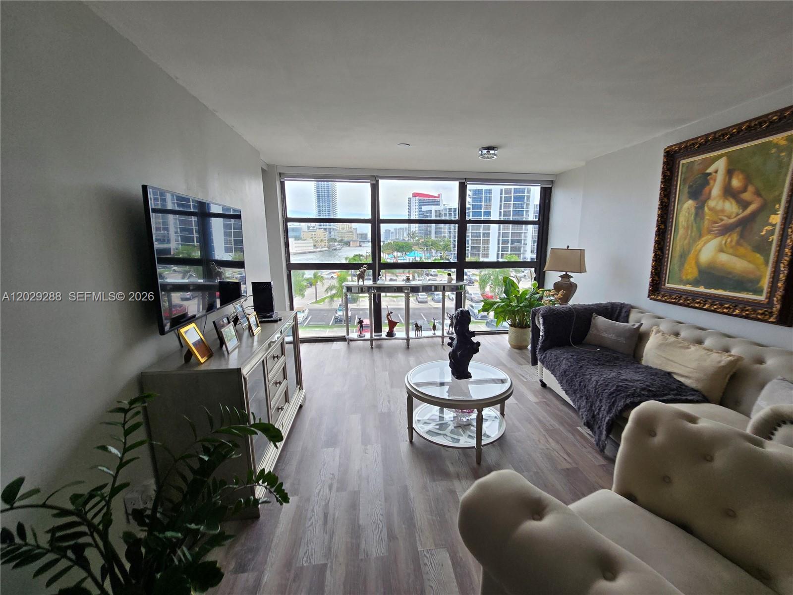 TOWERS OF OCEANVIEW EAST - Residential