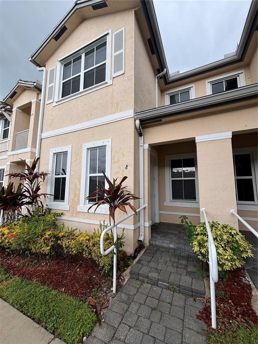 FIJI CONDO NO 1 - Residential