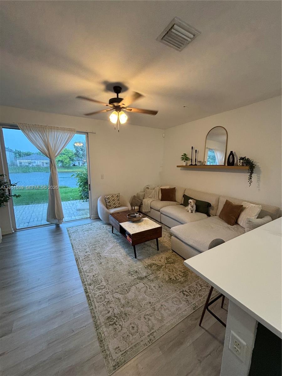 FIJI CONDO NO 1 - Residential