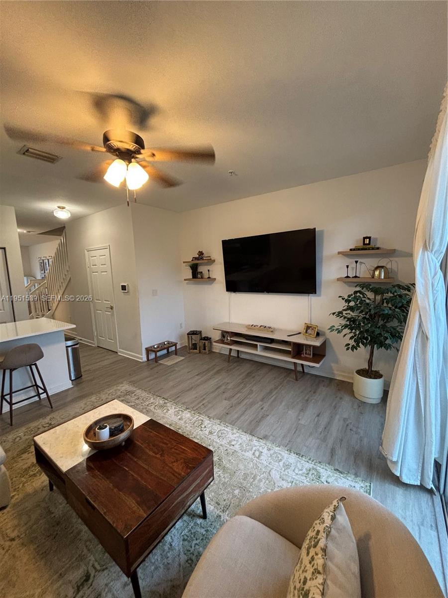 FIJI CONDO NO 1 - Residential