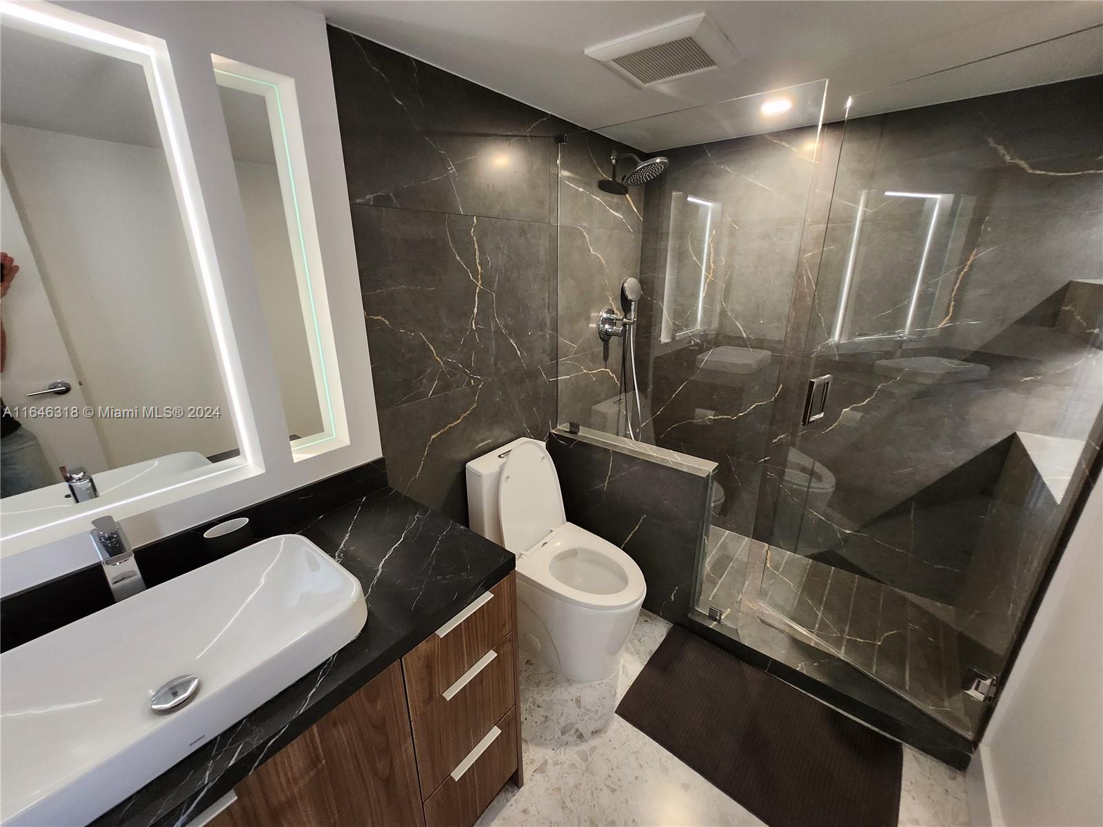 CLUB ATLANTIS CONDO - Residential