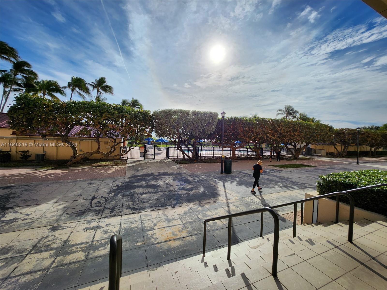 CLUB ATLANTIS CONDO - Residential