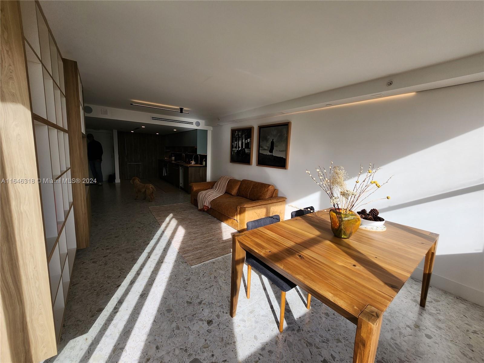 CLUB ATLANTIS CONDO - Residential