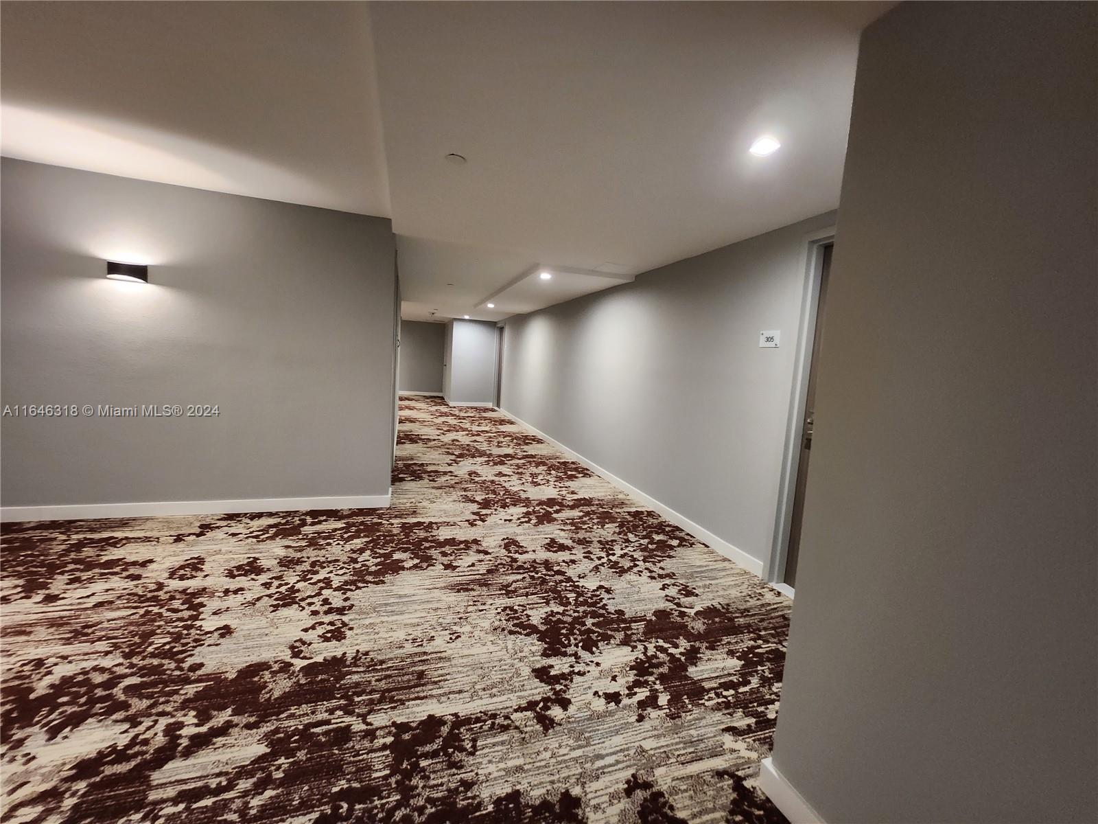 CLUB ATLANTIS CONDO - Residential