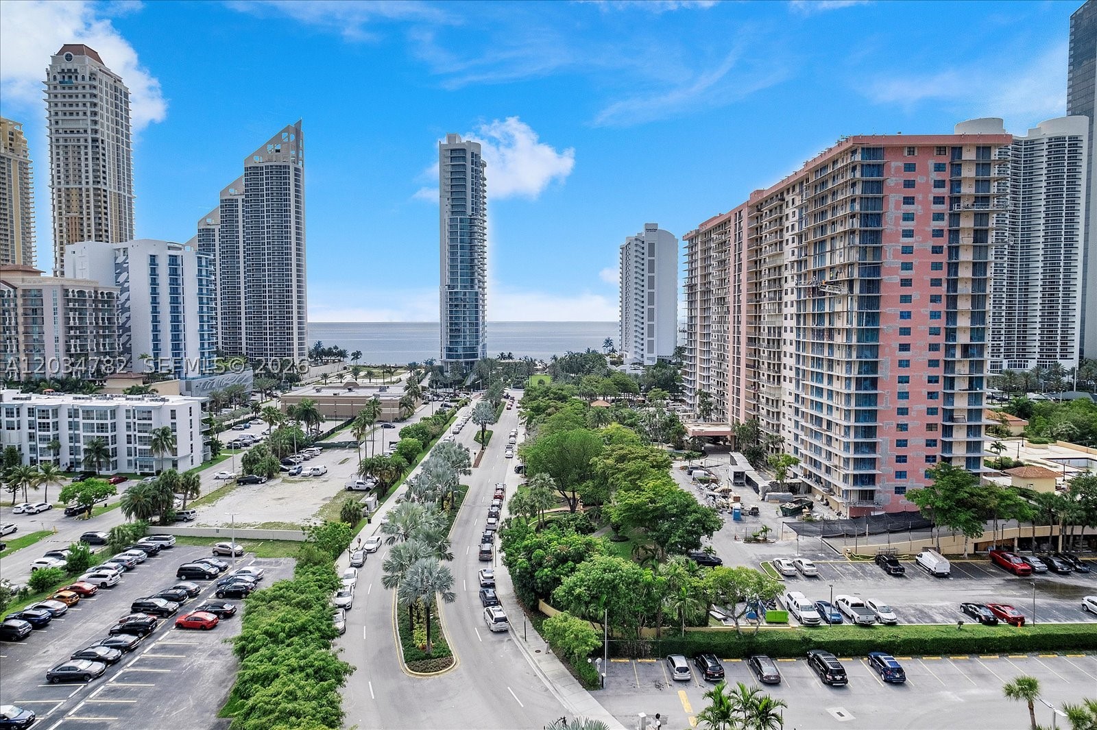 WINSTON TOWERS 400 CONDO - Residential