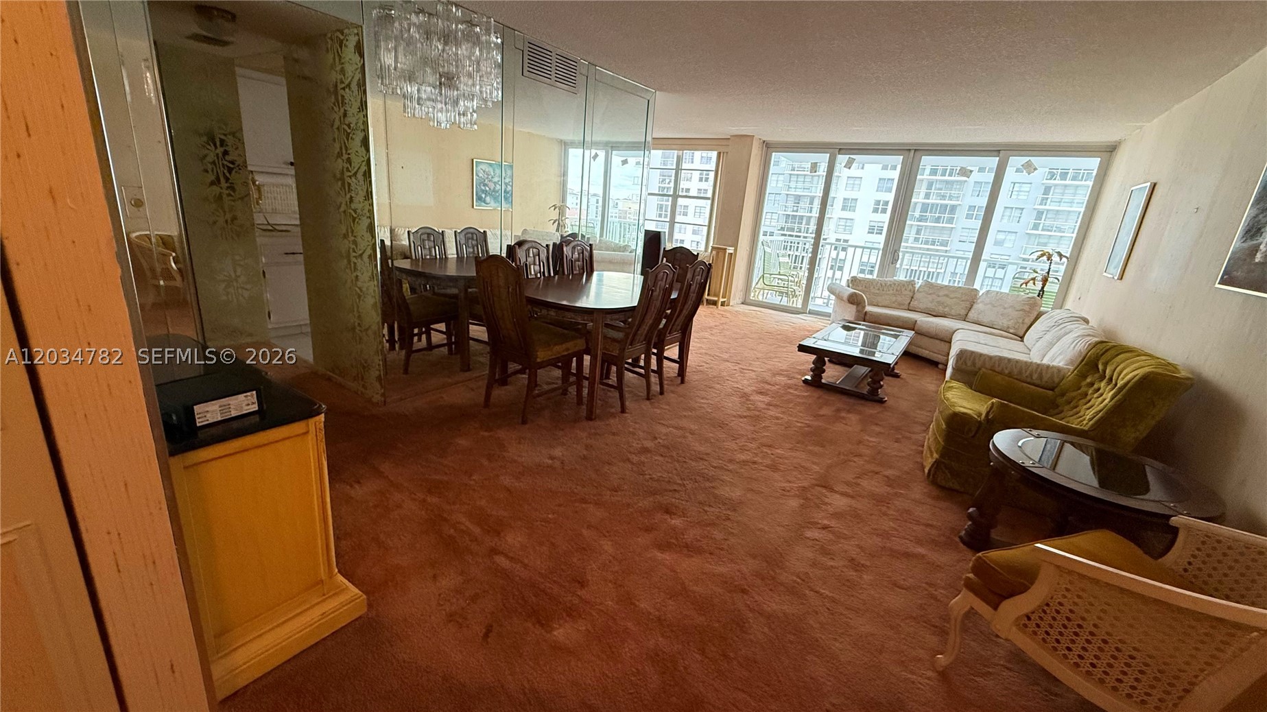 WINSTON TOWERS 400 CONDO - Residential