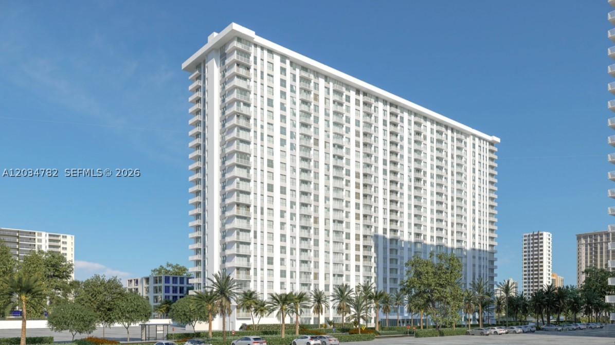 WINSTON TOWERS 400 CONDO - Residential