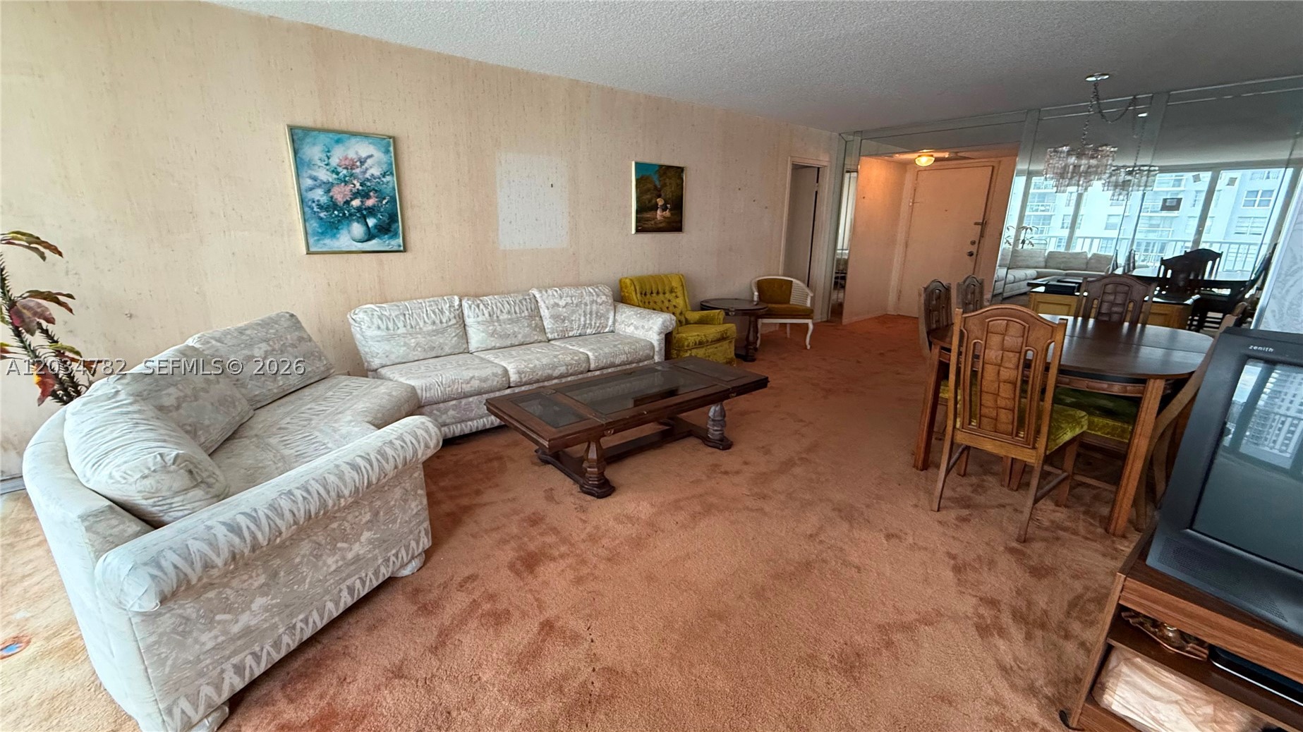 WINSTON TOWERS 400 CONDO - Residential