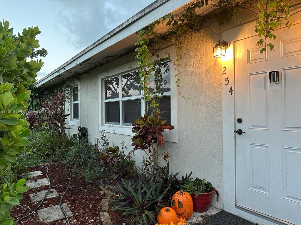 POMPANO BEACH HIGHLANDS 8 - Residential