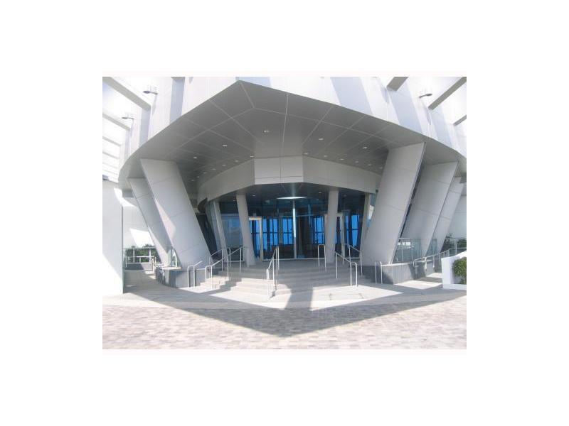 JADE BEACH - Residential Lease