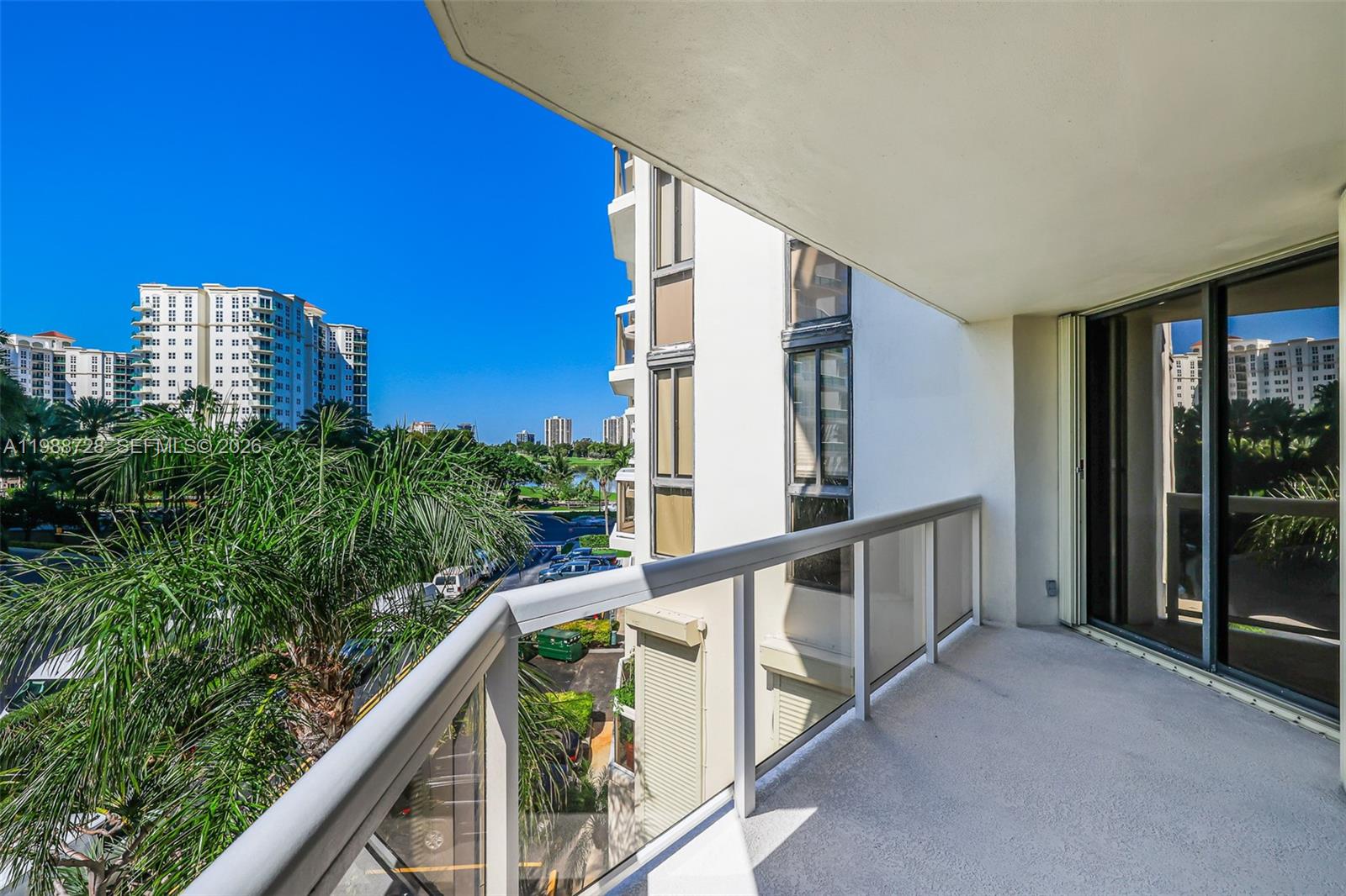 THE LANDMARK CONDO - Residential