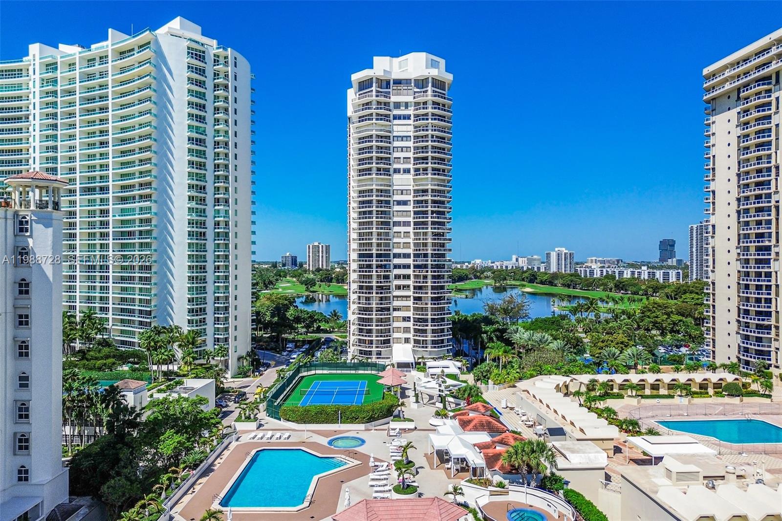 THE LANDMARK CONDO - Residential