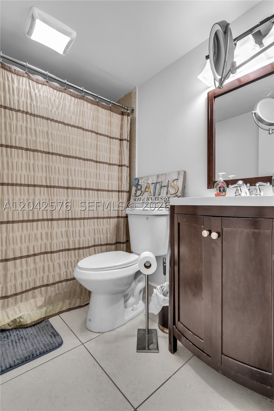 LAKEVIEW GARDENS AT MIAMI - Residential