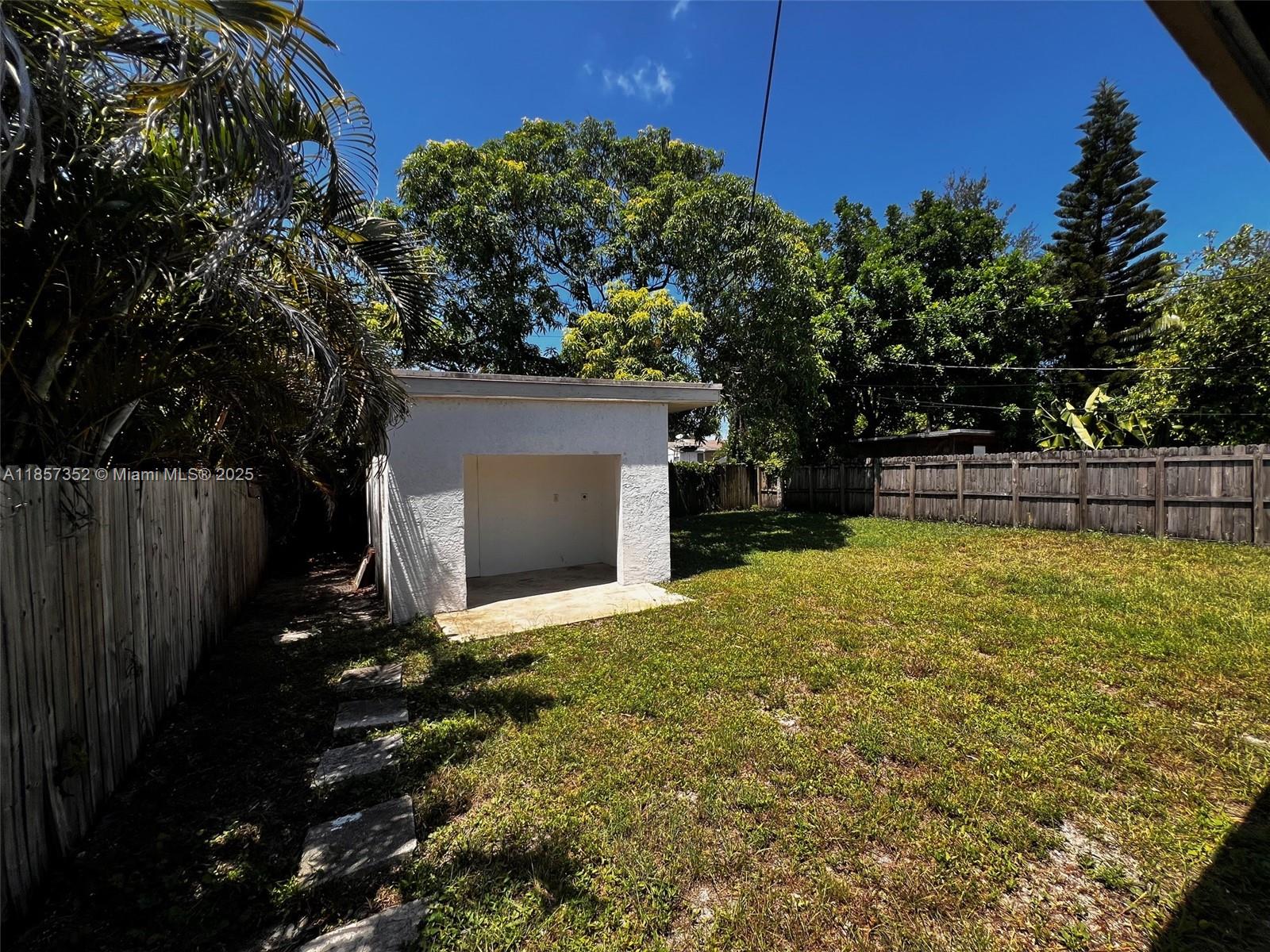 WASHINGTON HEIGHTS ADD - Residential Lease