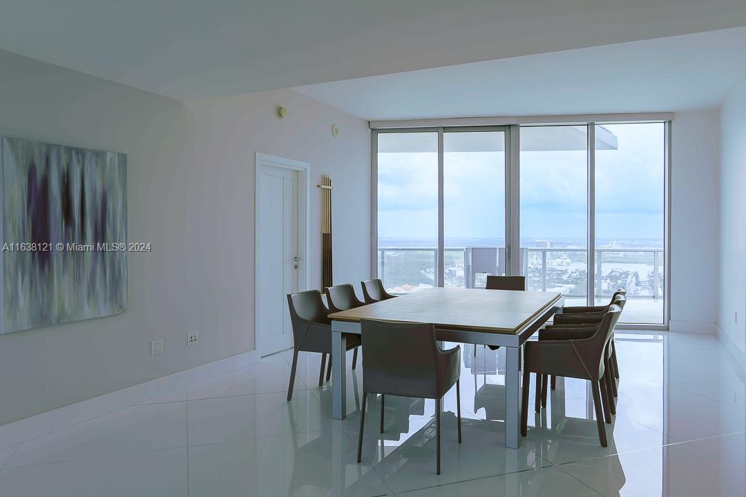 Jade Beach - Residential