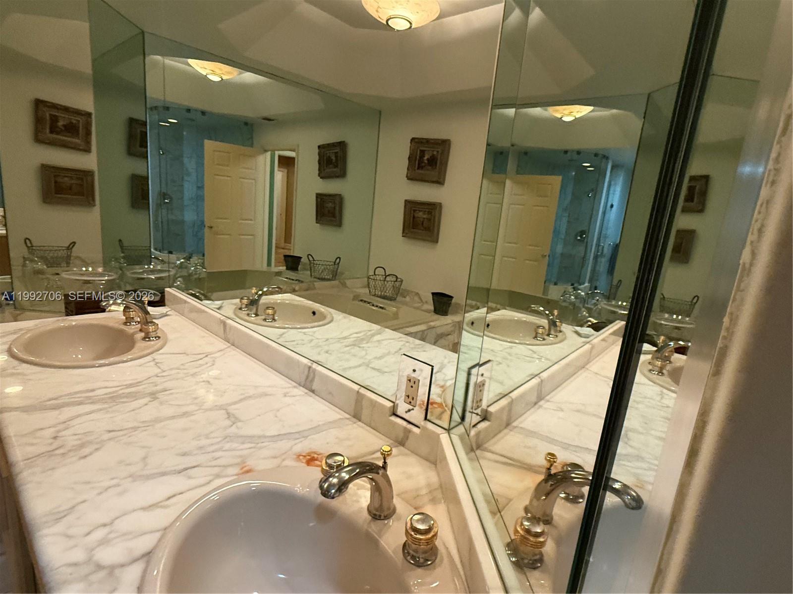 MEDITERRANEAN VILLAGE CON - Residential Lease