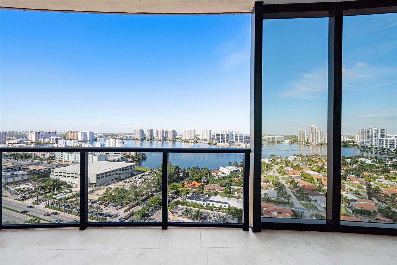 18555 COLLINS AVENUE COND - Residential