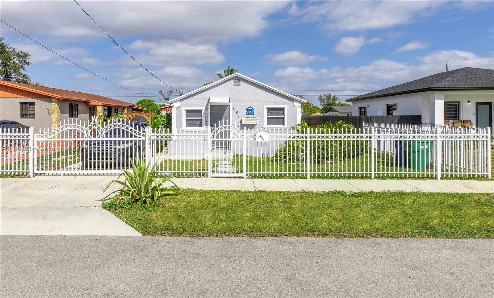 RAINBOW GARDENS - Residential