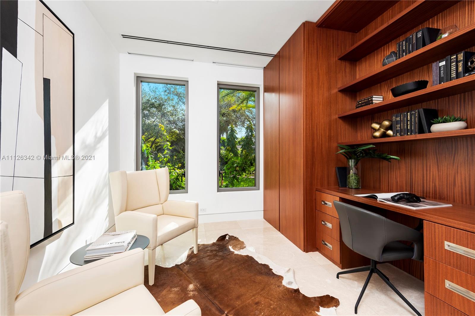 TOWN & COUNTRY ESTATES - Residential