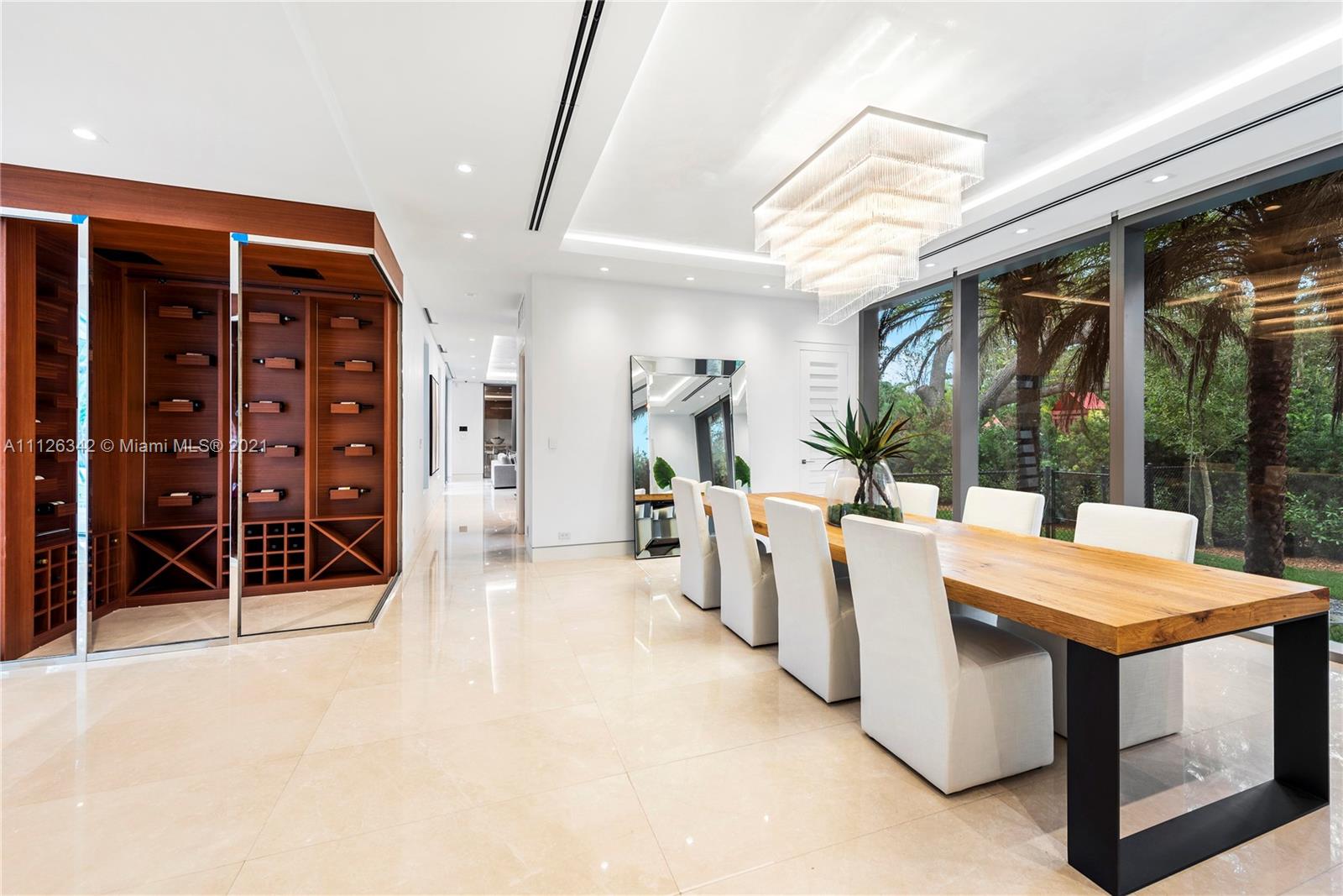 TOWN & COUNTRY ESTATES - Residential