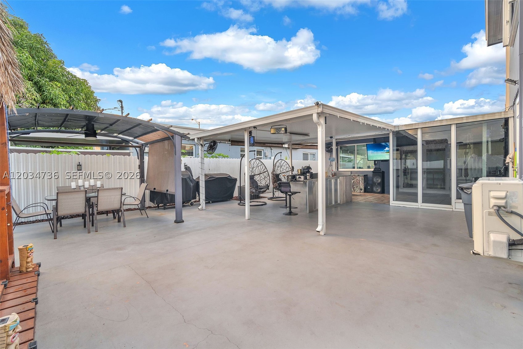 HIALEAH 12TH ADDN REV & A - Residential