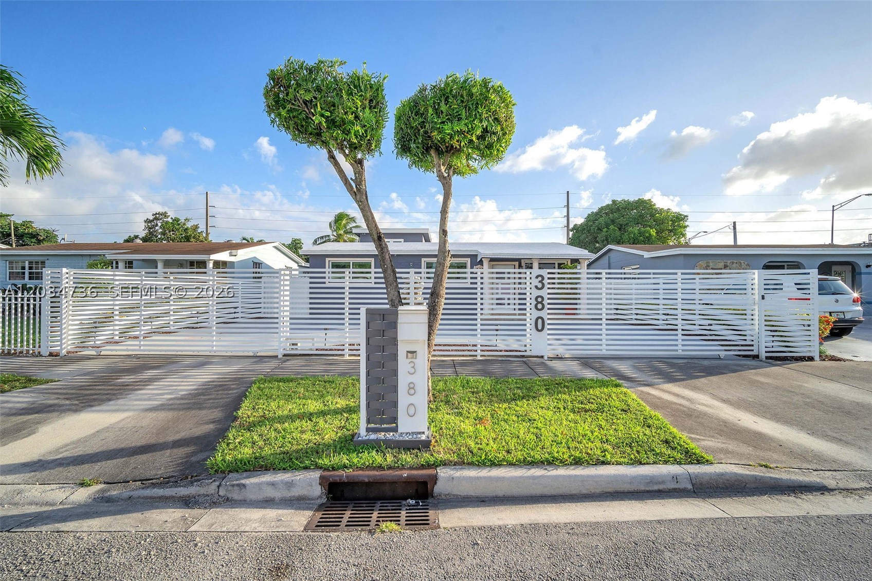 HIALEAH 12TH ADDN REV & A - Residential