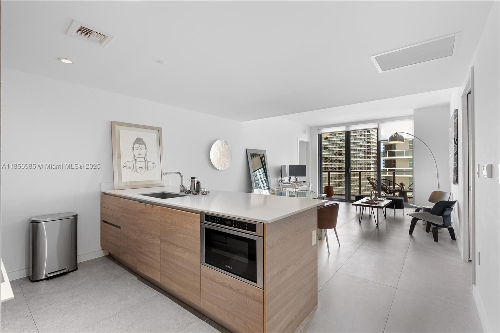 1300 S MIAMI AVENUE CONDO - Residential