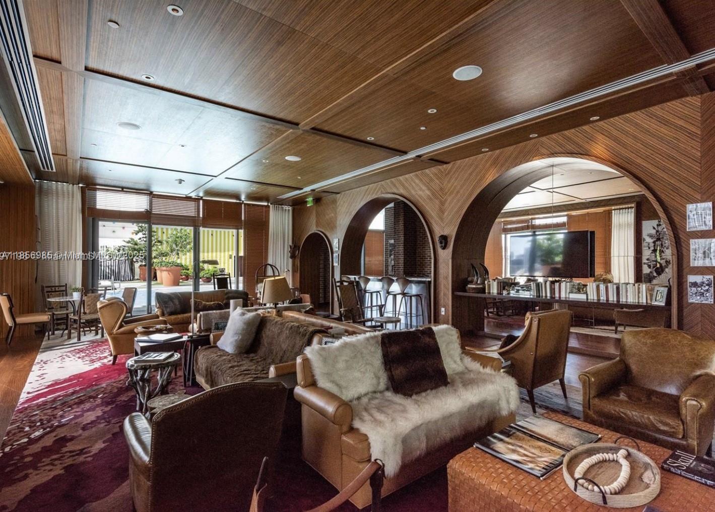 1300 S MIAMI AVENUE CONDO - Residential