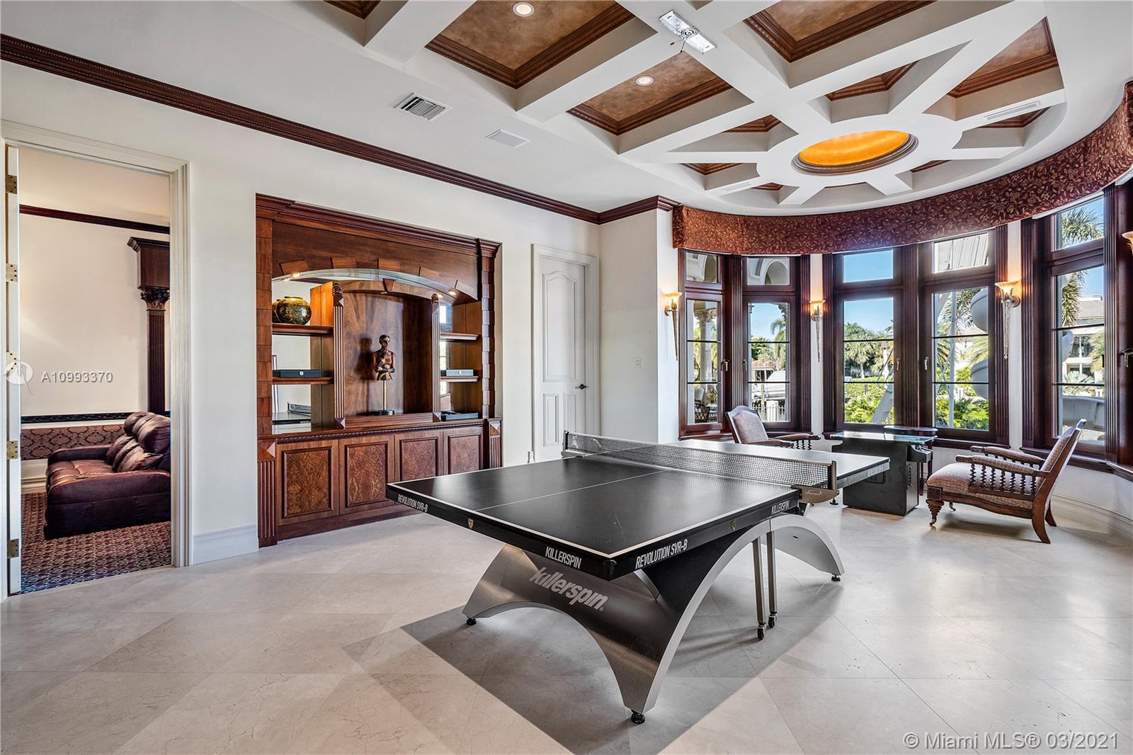 DEL LAGO ISLE - Residential