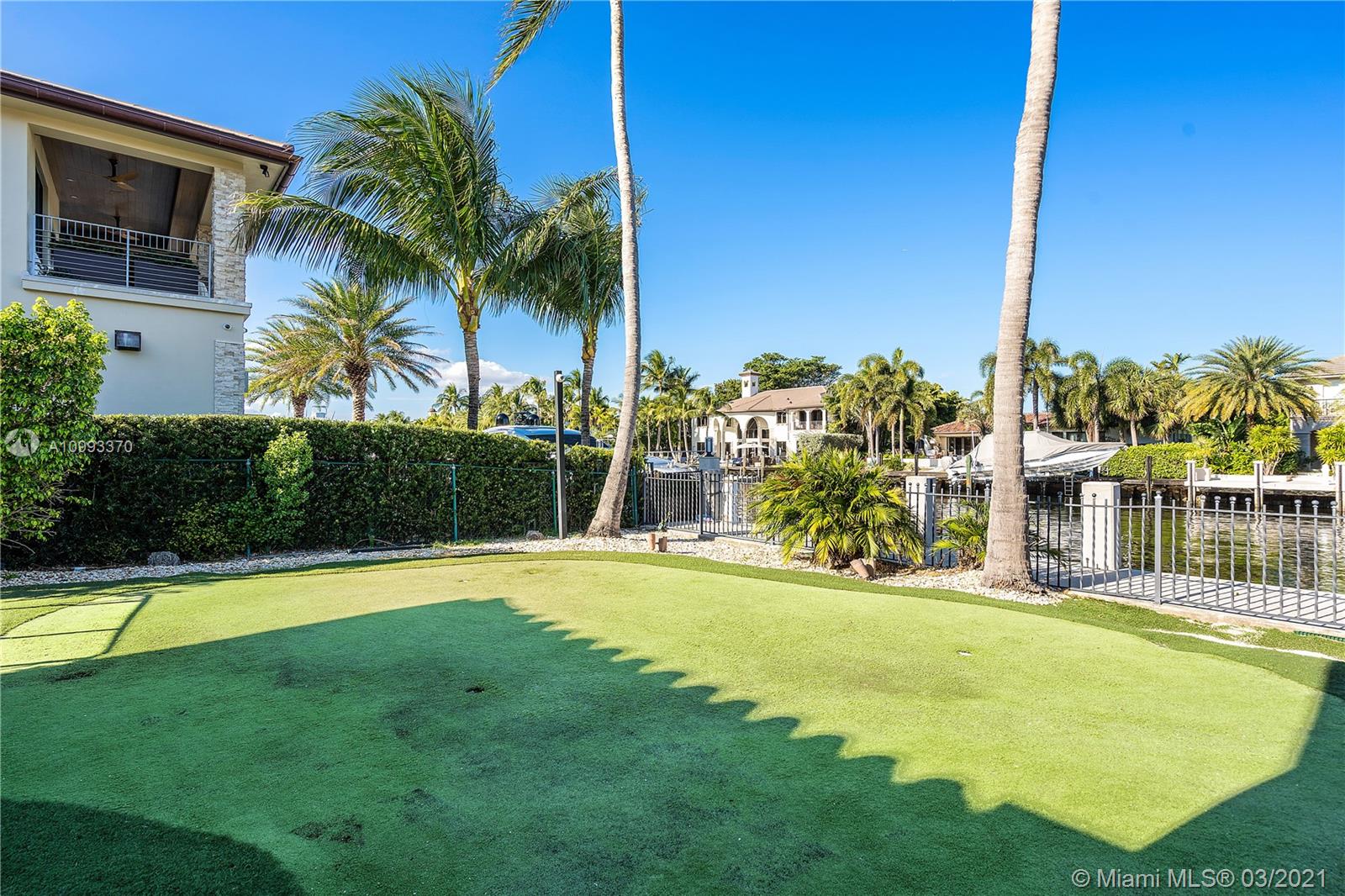 DEL LAGO ISLE - Residential