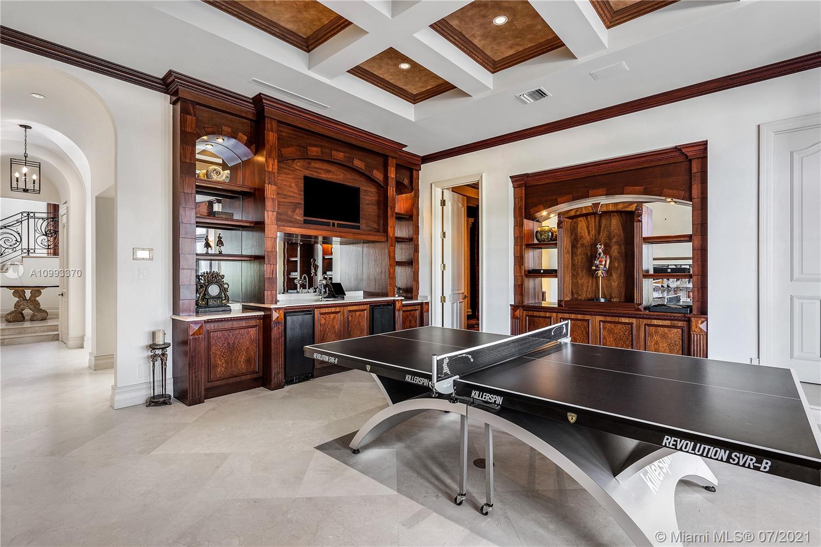 DEL LAGO ISLE - Residential