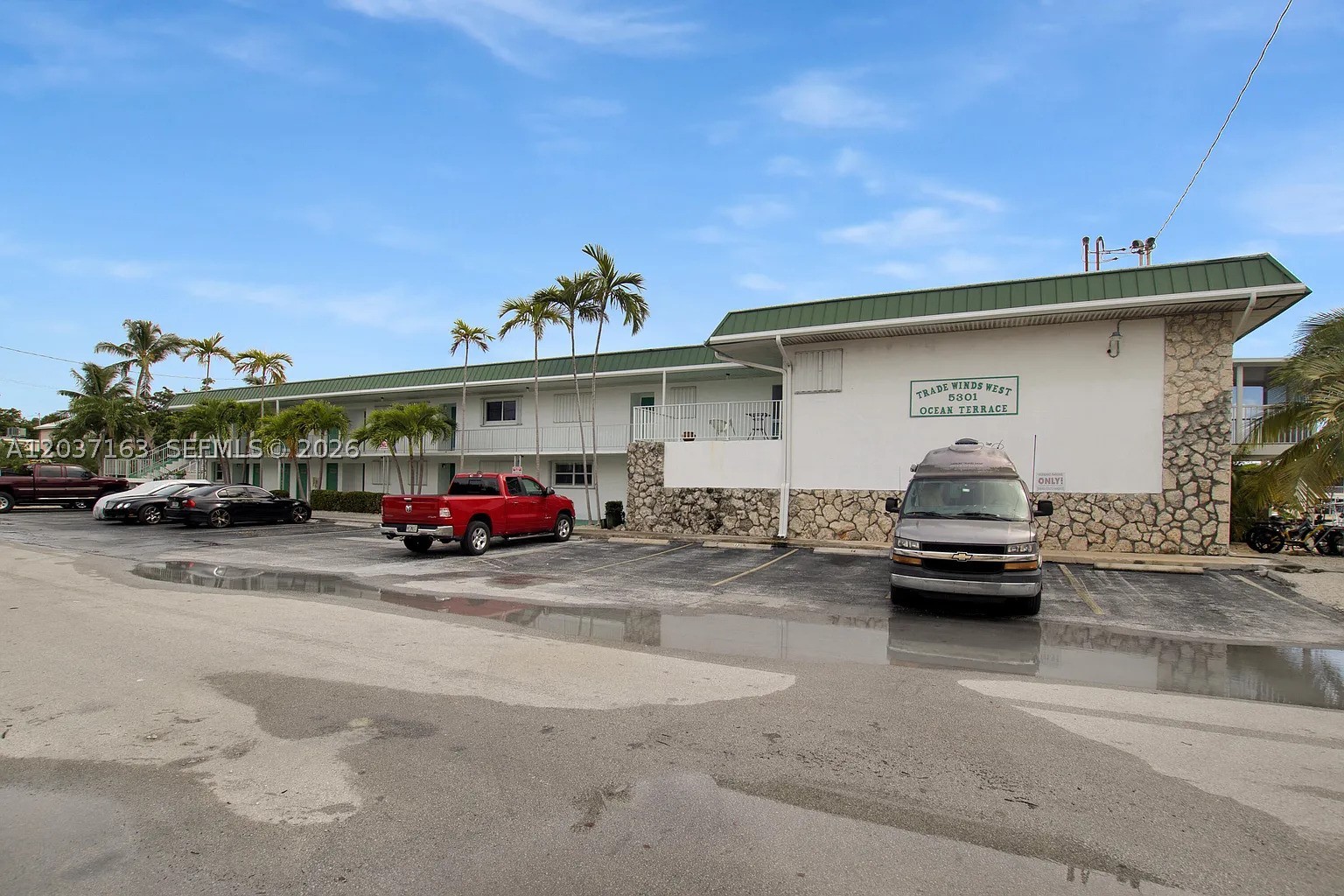 TRADE WINDS WEST - Residential