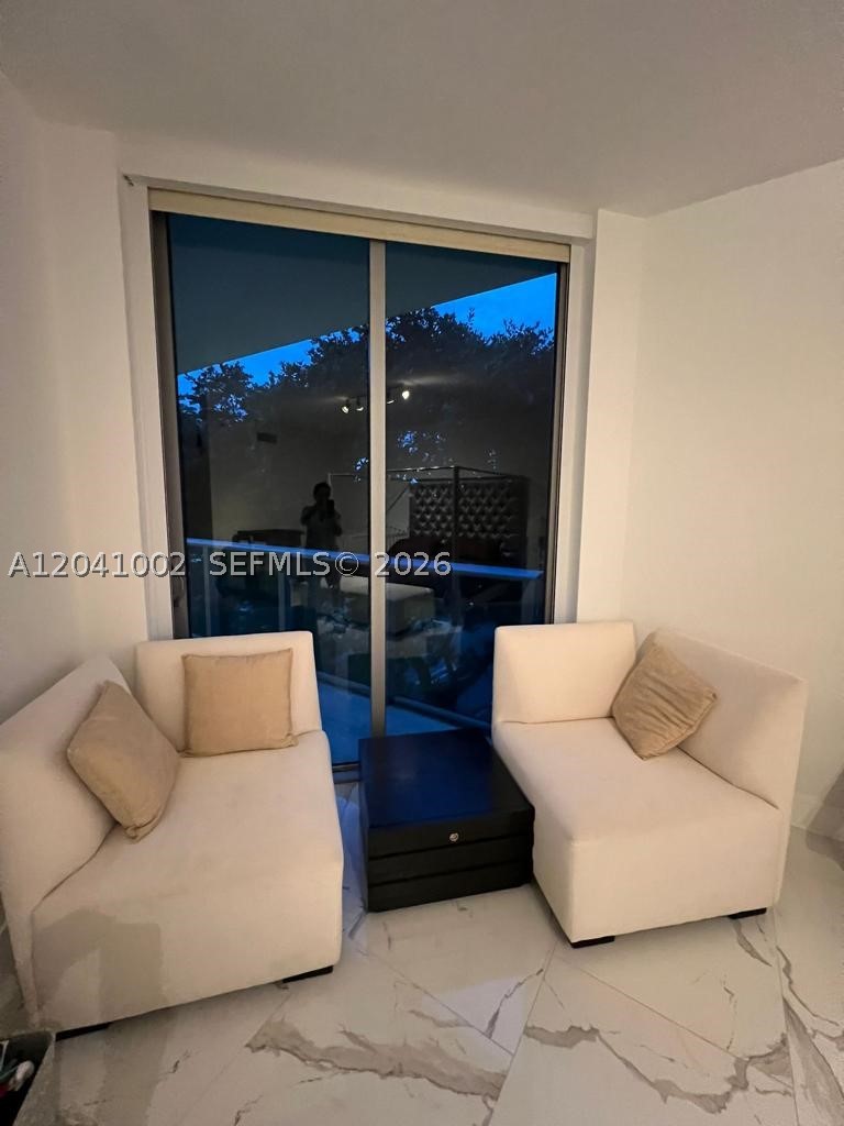 MARINA PALMS RESIDENCES N - Residential