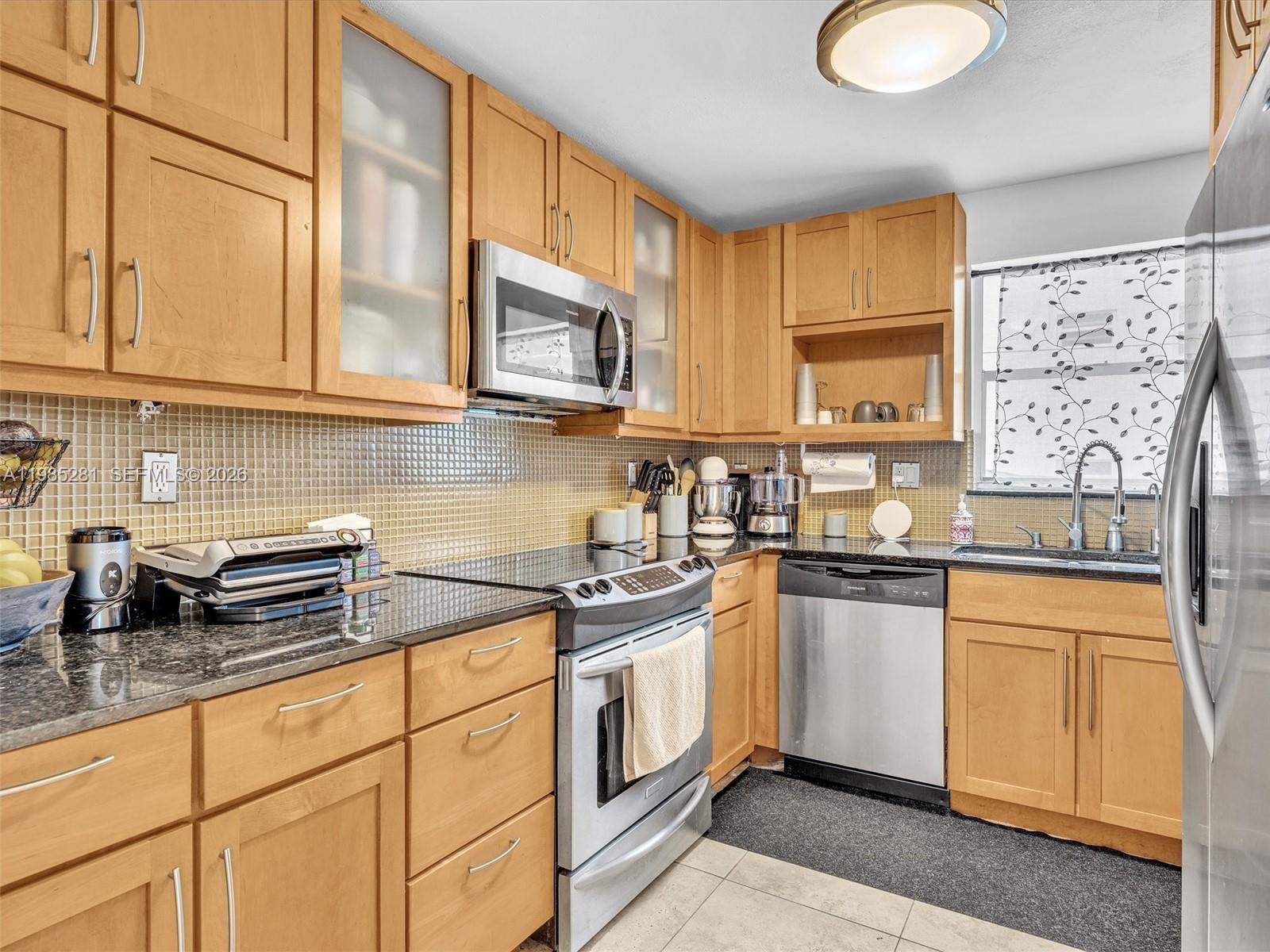 ALTON STAR CONDO - Residential