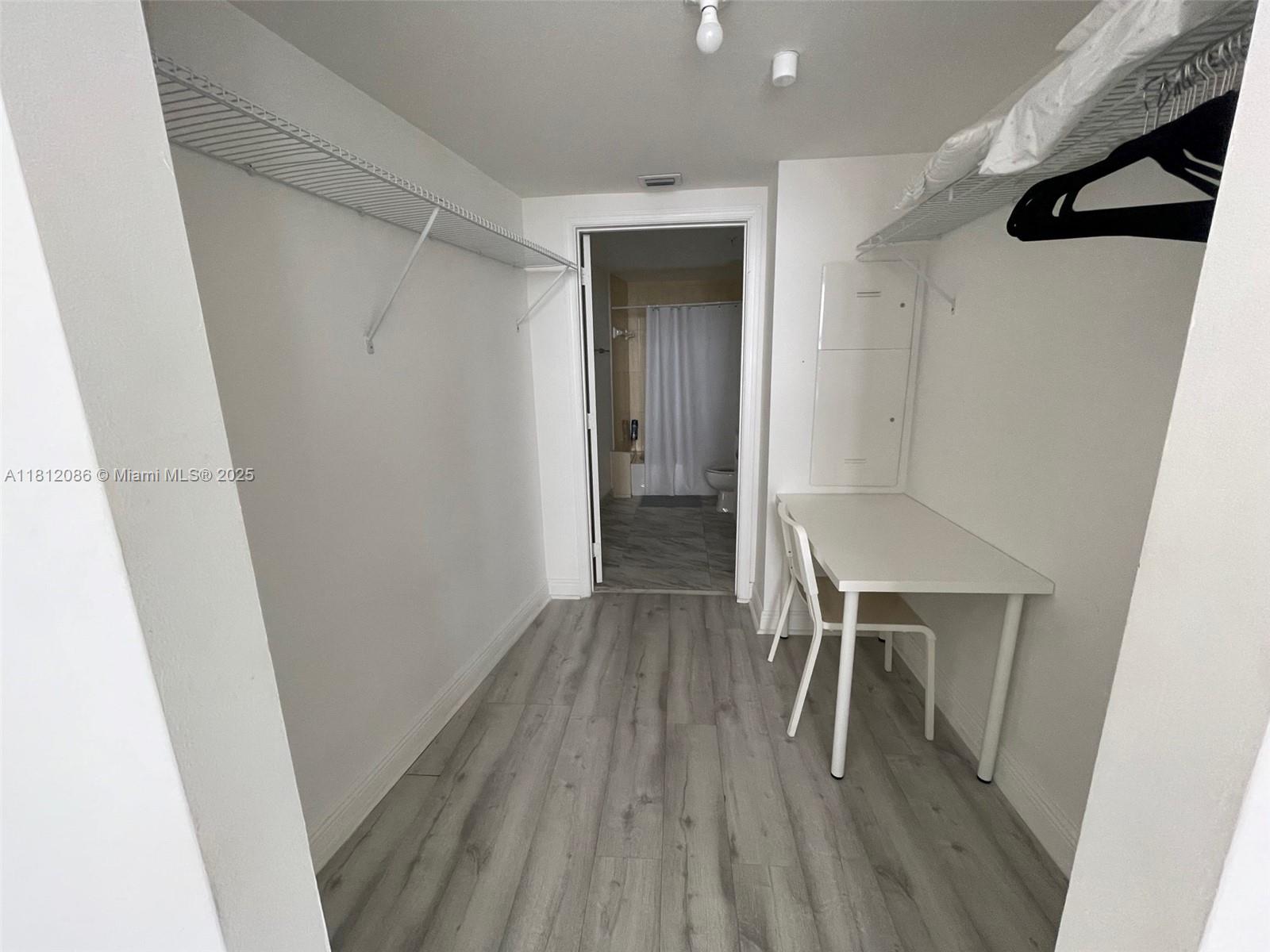 OPERA TOWER CONDO - Residential