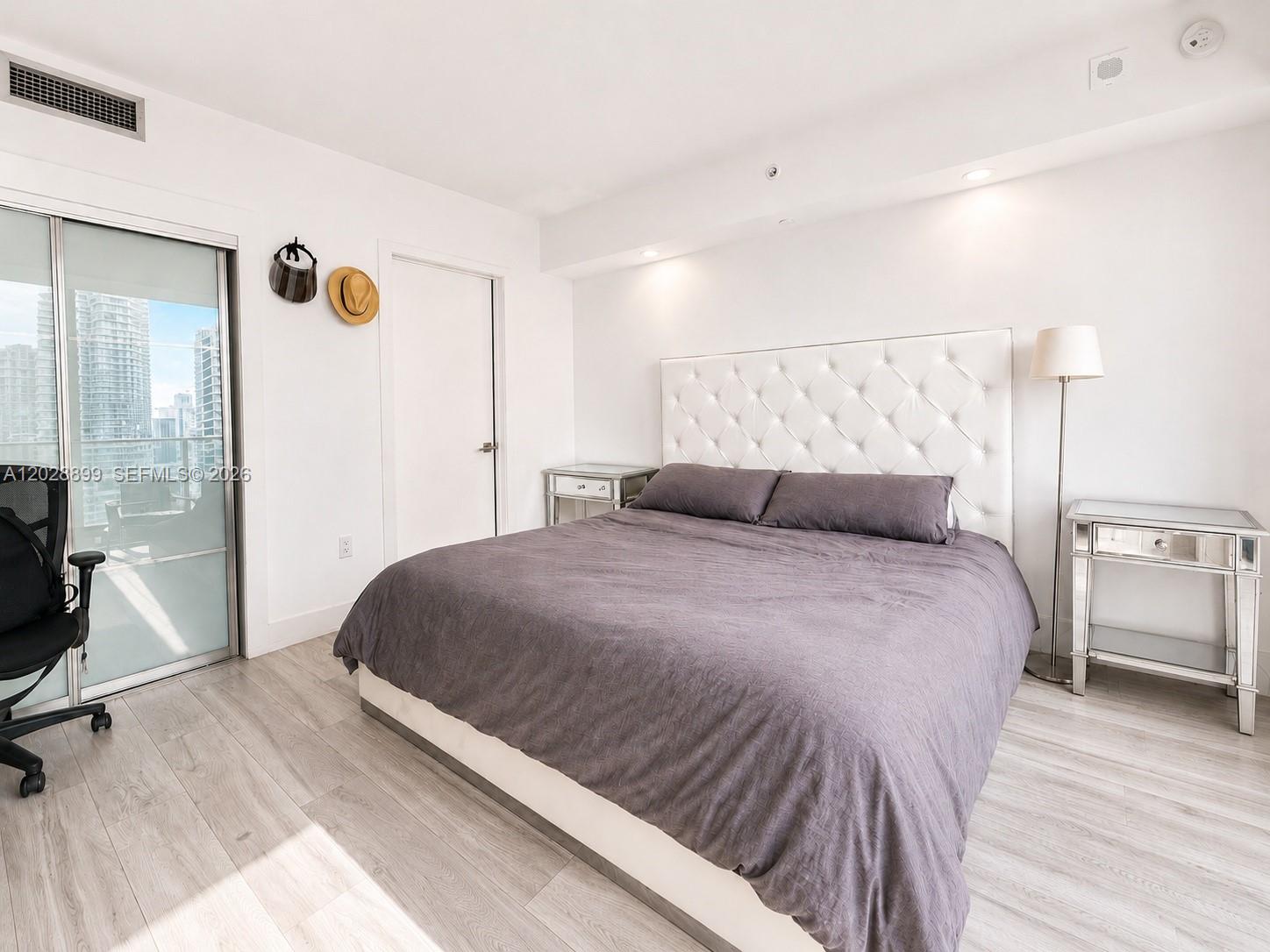BRICKELL HEIGHTS EAST CON - Residential