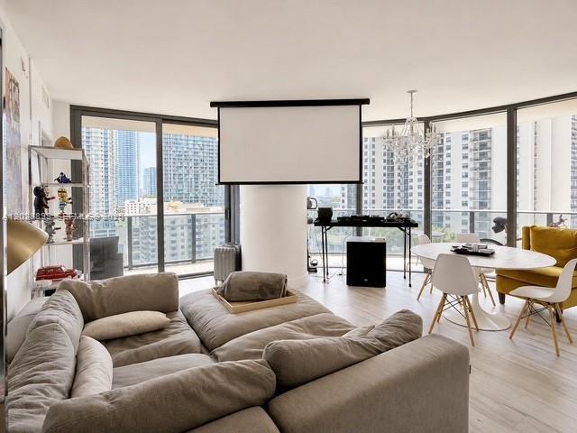 BRICKELL HEIGHTS EAST CON - Residential