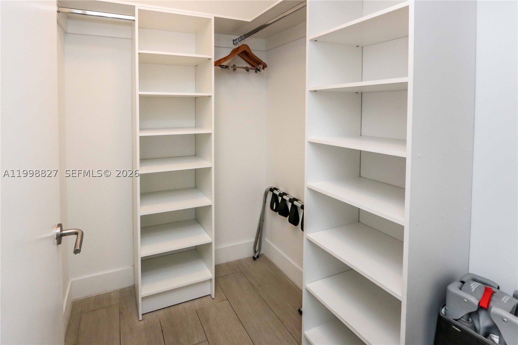 4010 SOUTH OCEAN CONDO - Residential