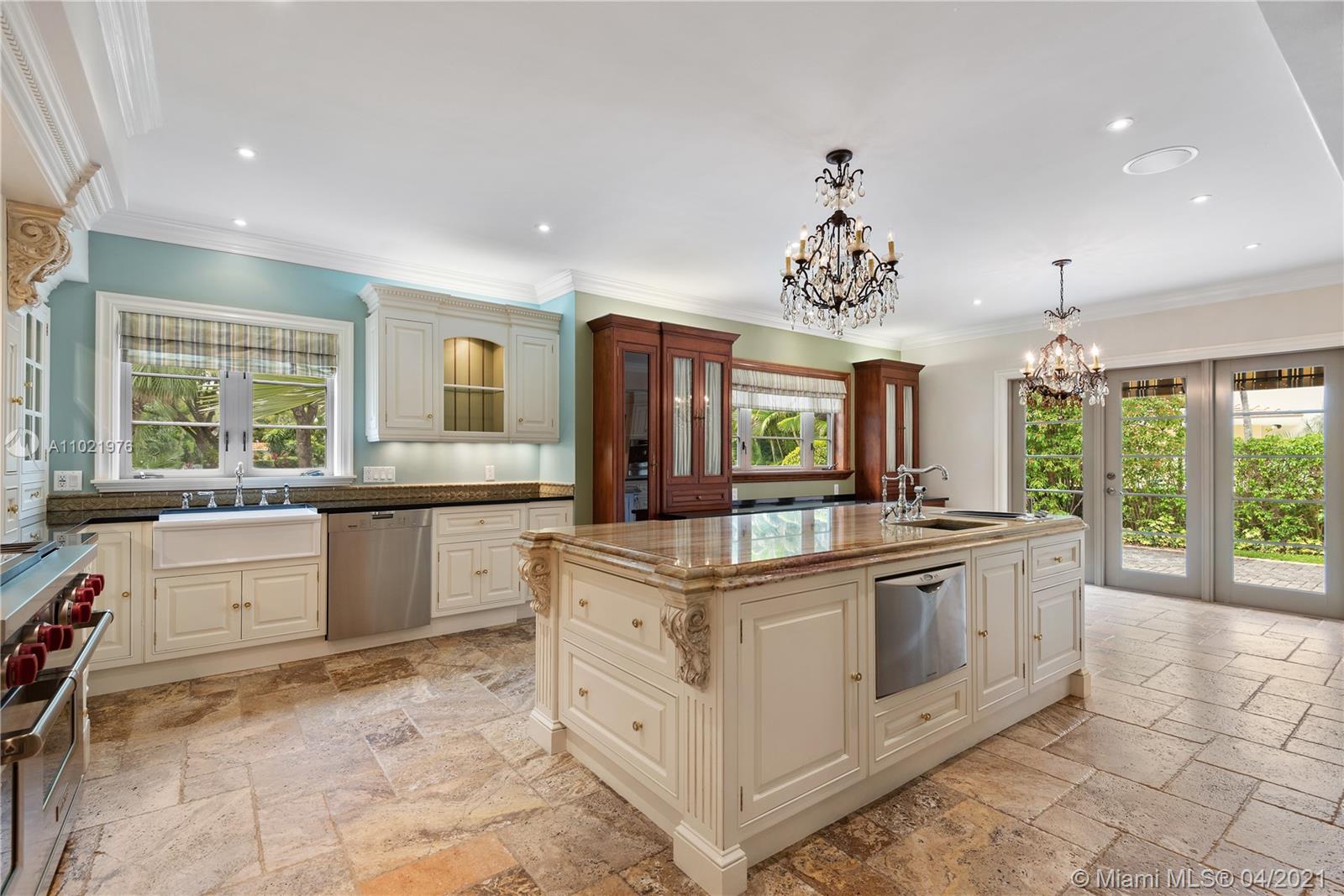 CORAL GABLE COUNTRY CLUB - Residential