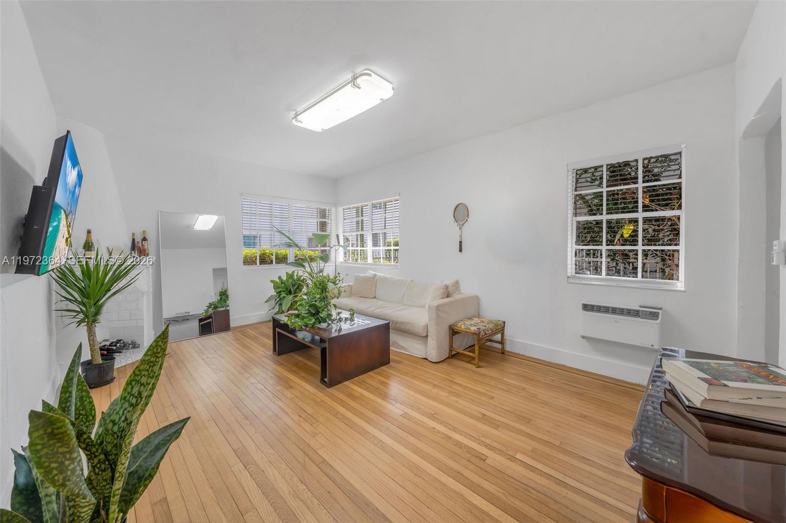 ST REMY CONDO - Residential
