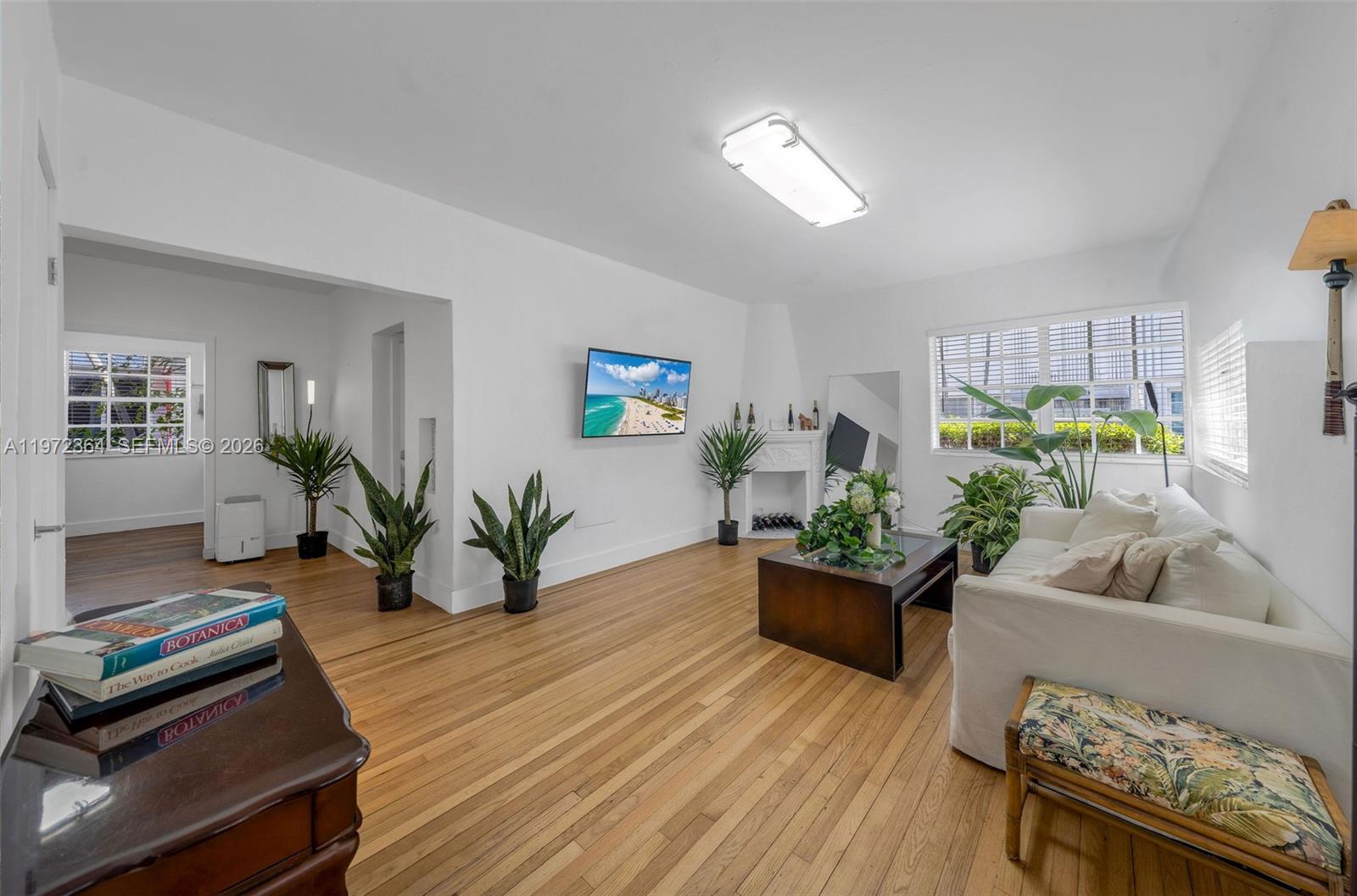 ST REMY CONDO - Residential