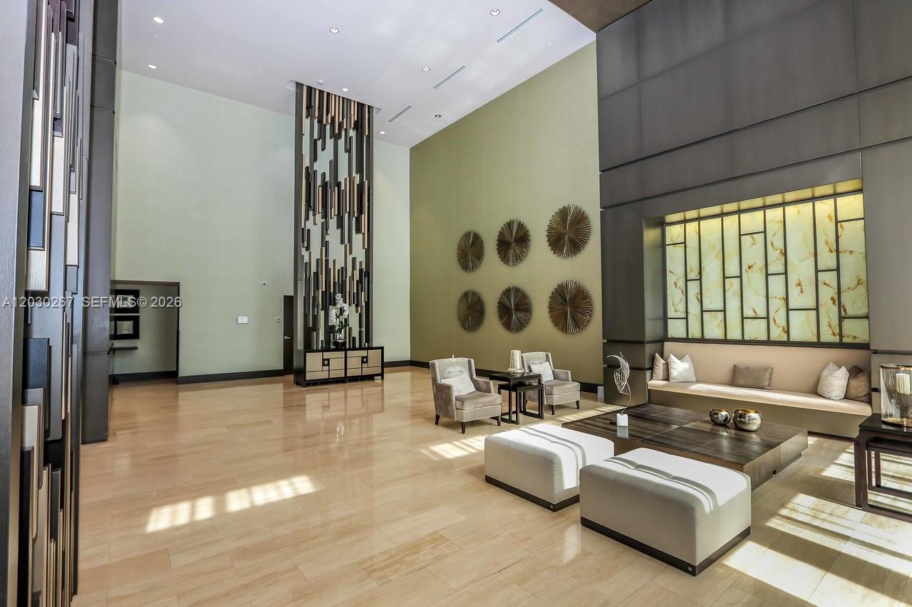 5252 Paseo Condo - Residential Lease