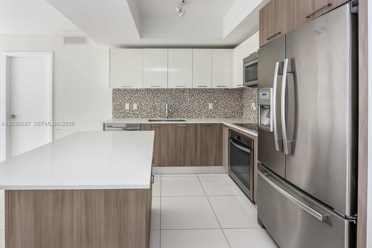 5252 Paseo Condo - Residential Lease