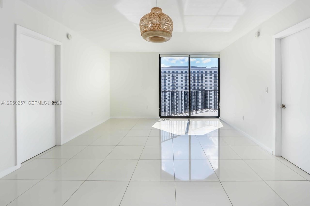 5252 Paseo Condo - Residential Lease