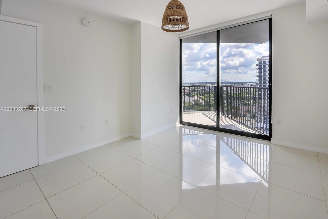 5252 Paseo Condo - Residential Lease